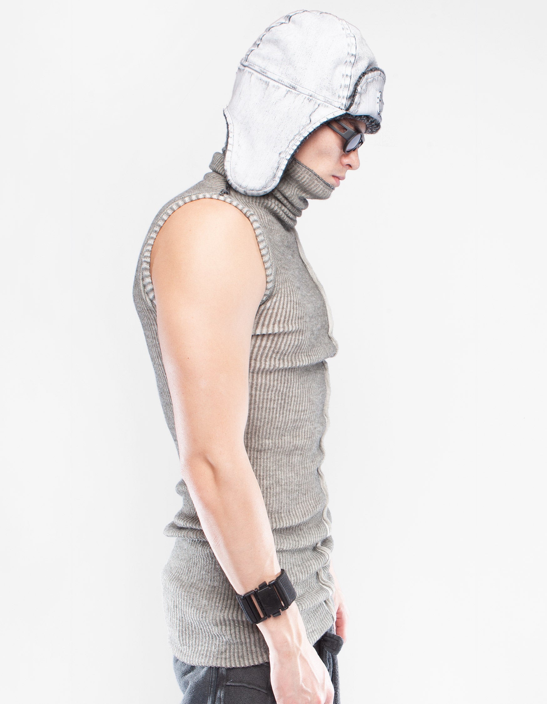 SNOW HAT INSIGHT