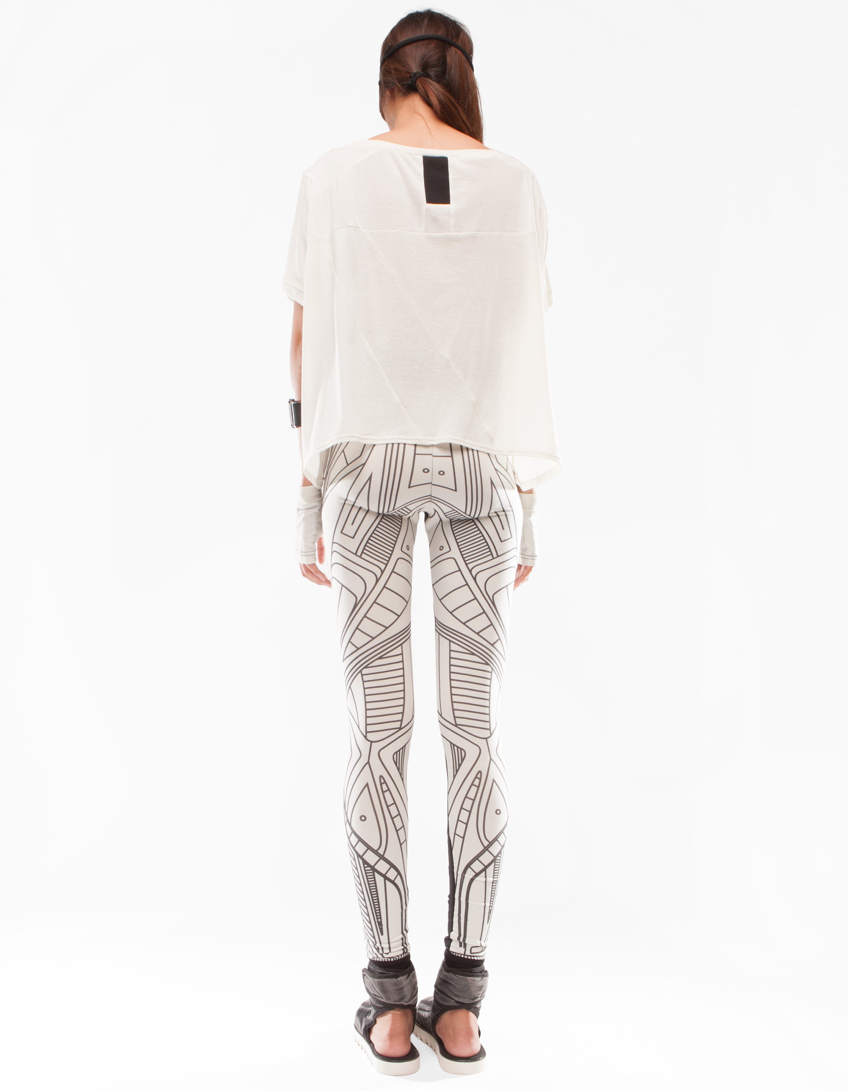 T-SHIRT MOKSHA LINE W