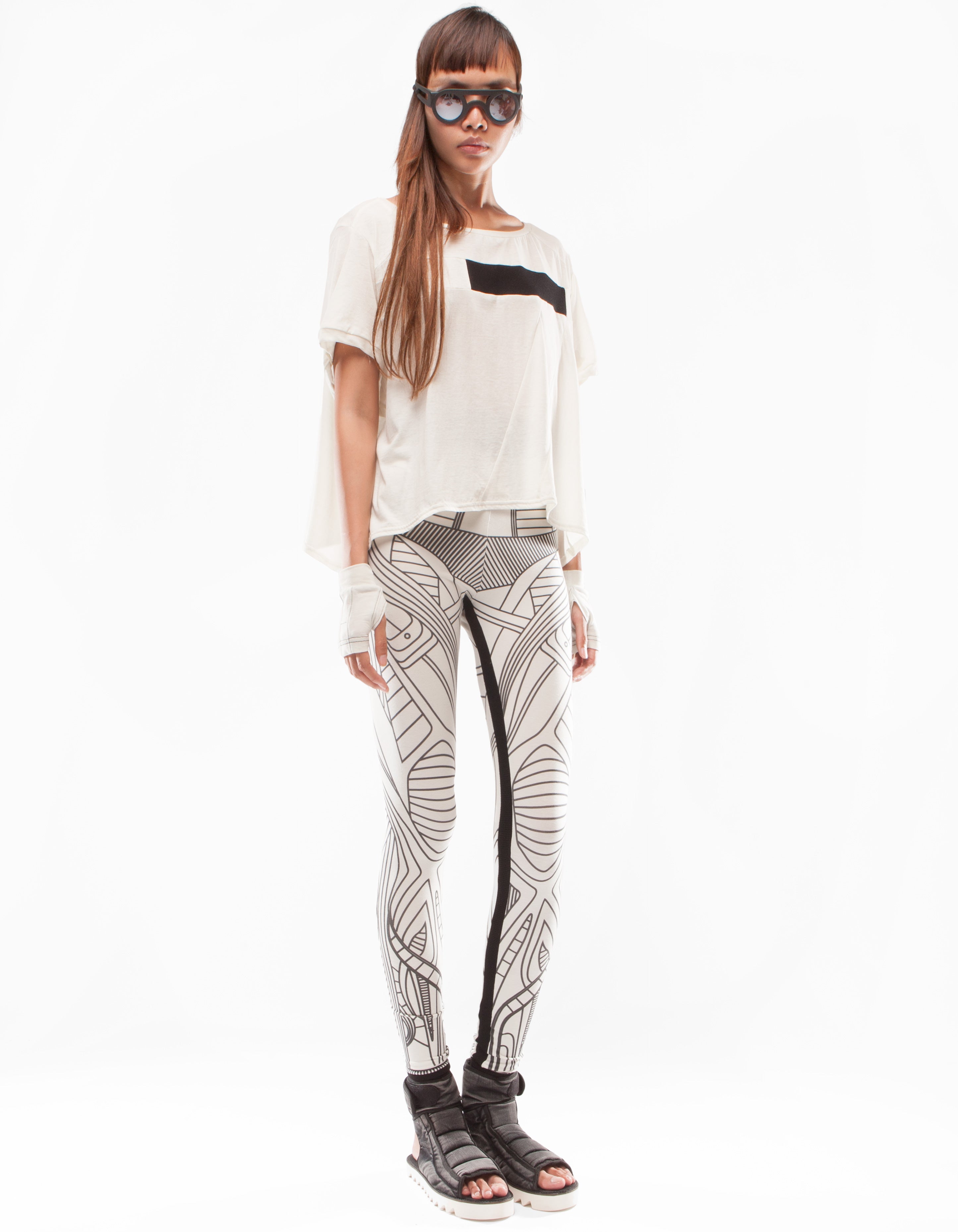 T-SHIRT MOKSHA LINE W