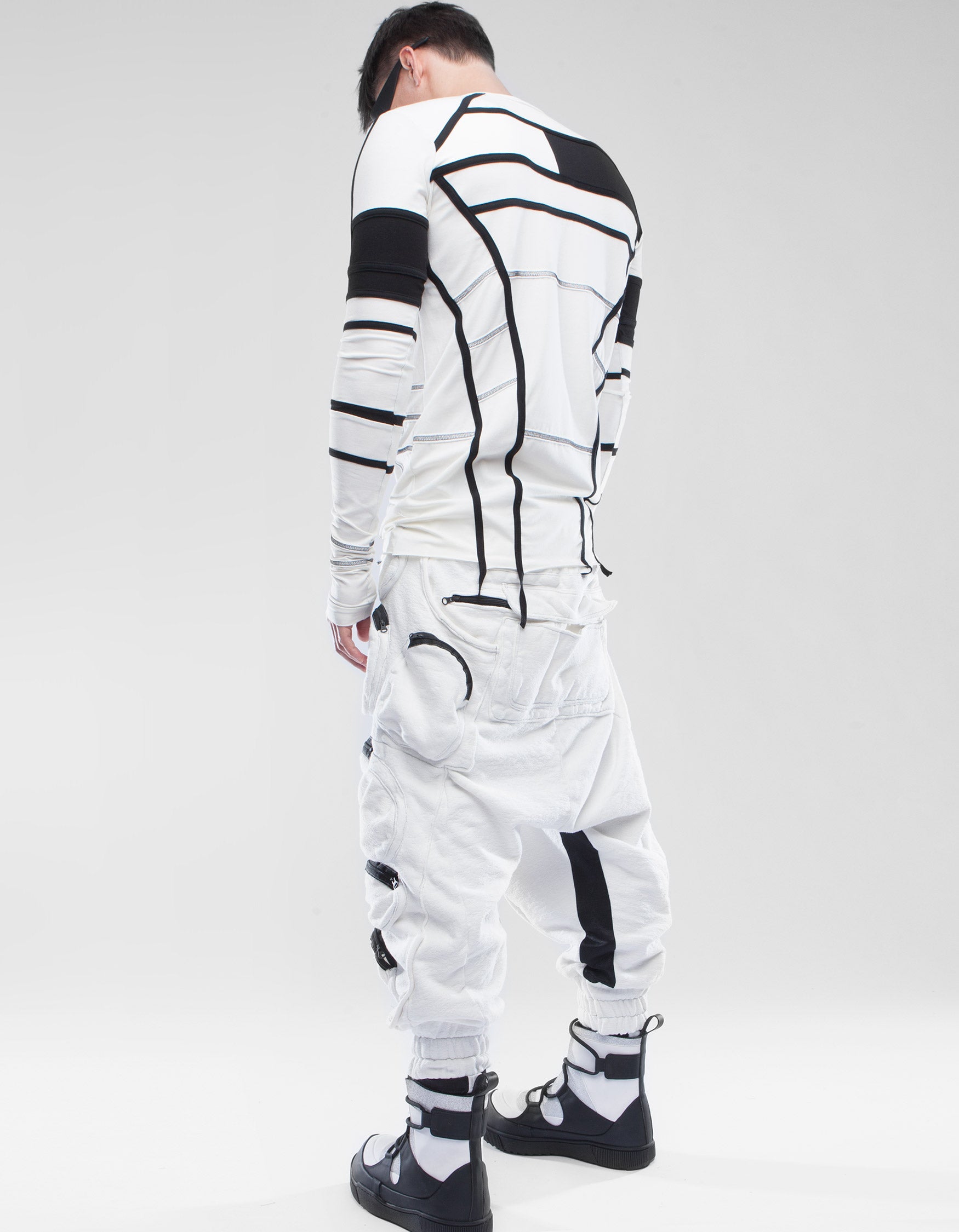 TOP AHARA LIGHT