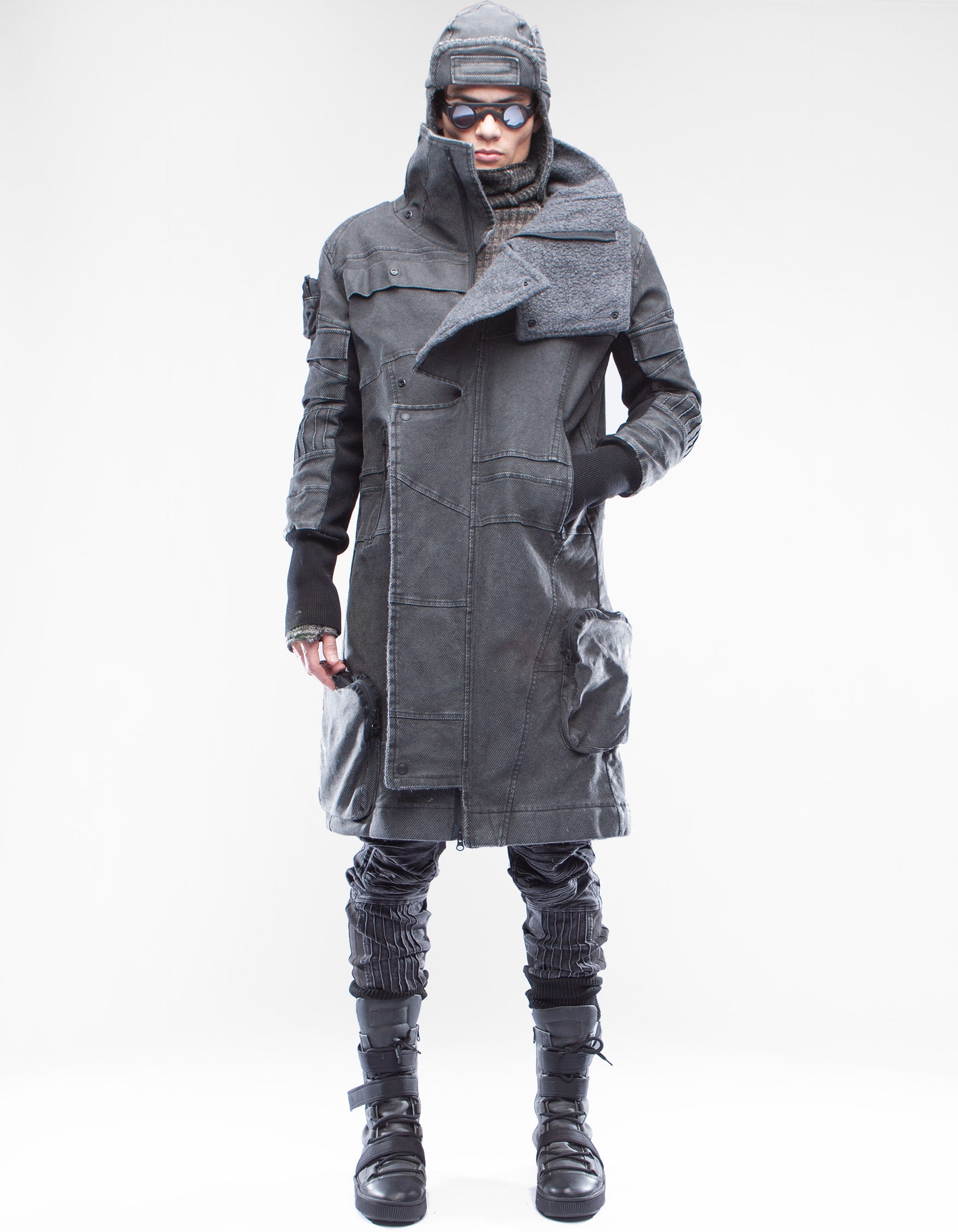 TOP COAT UNIFORM