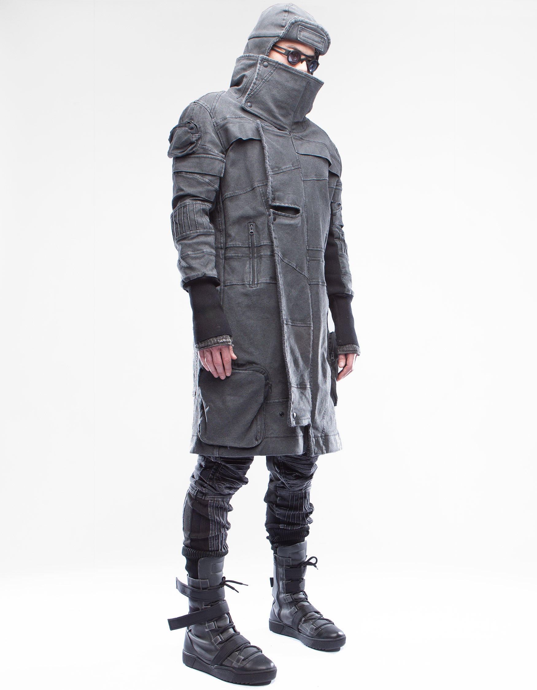 TOP COAT UNIFORM
