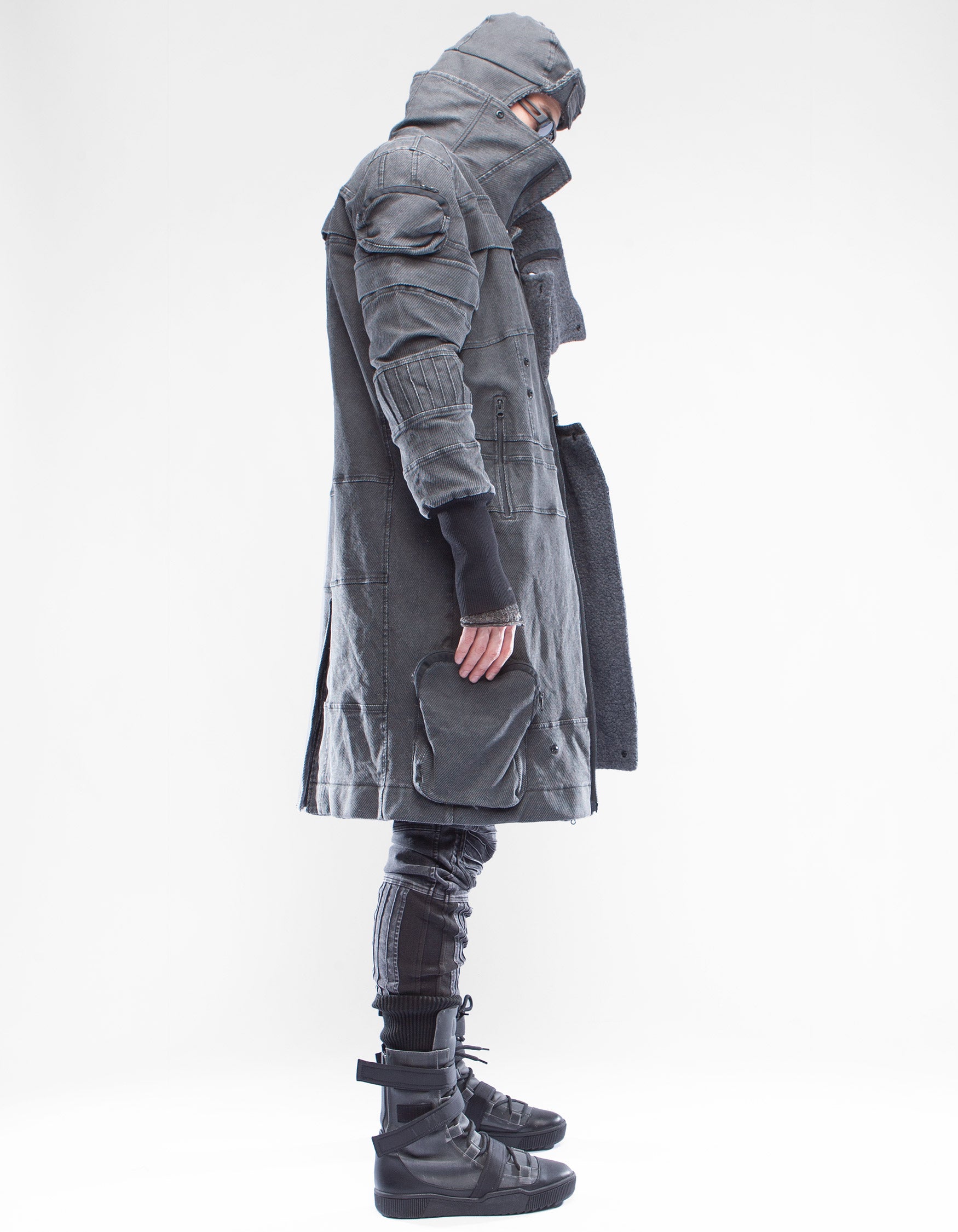 TOP COAT UNIFORM
