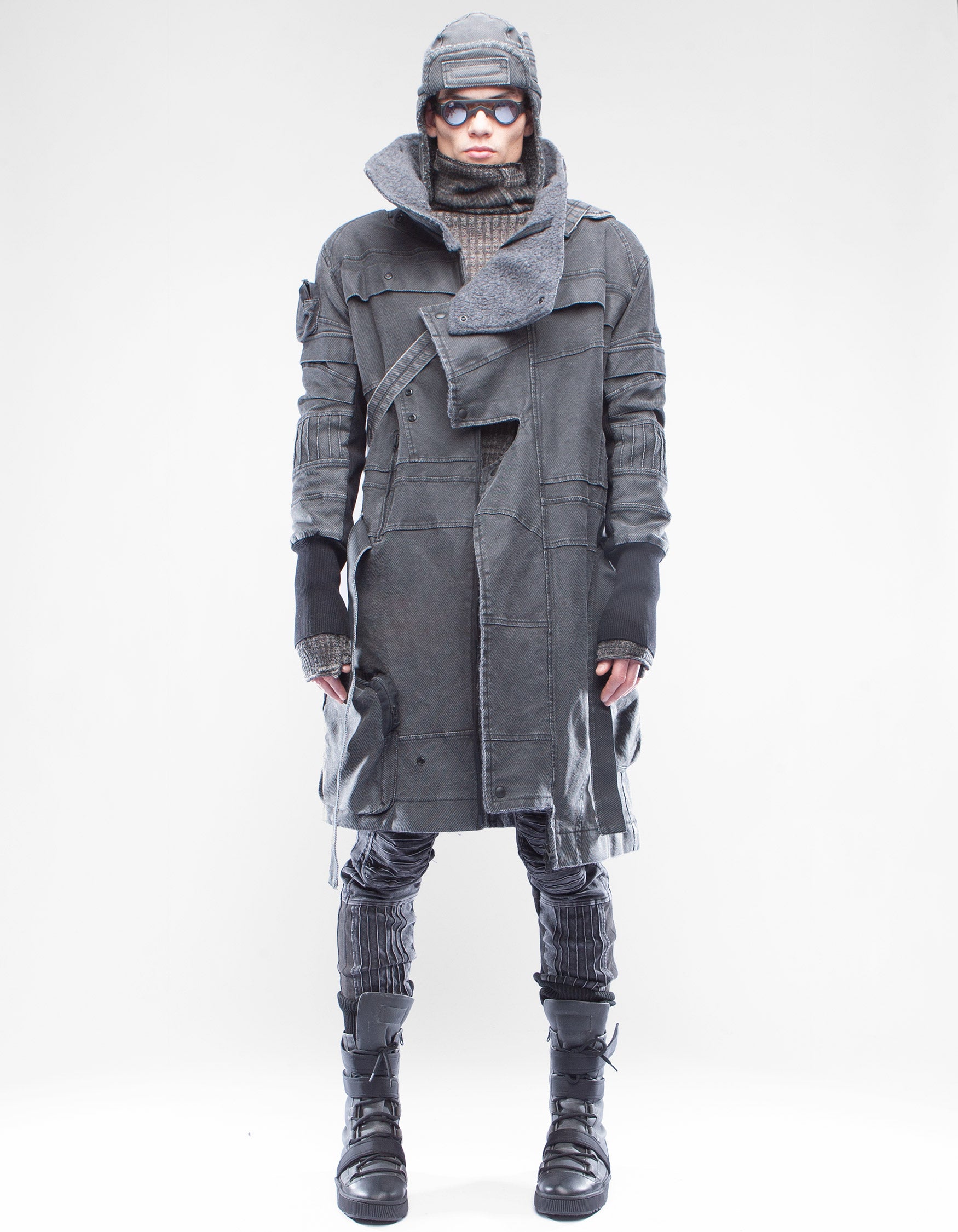 TOP COAT UNIFORM