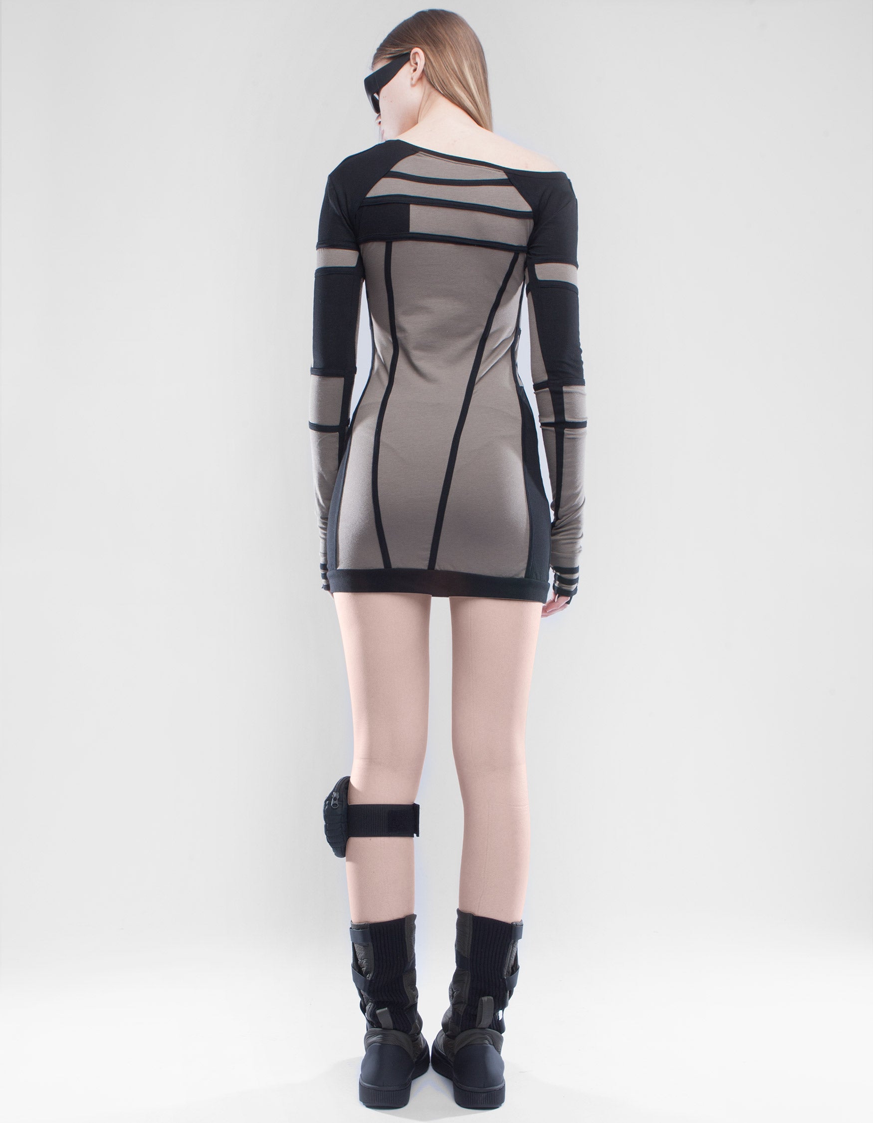 TOP FIT AHARA EARTH