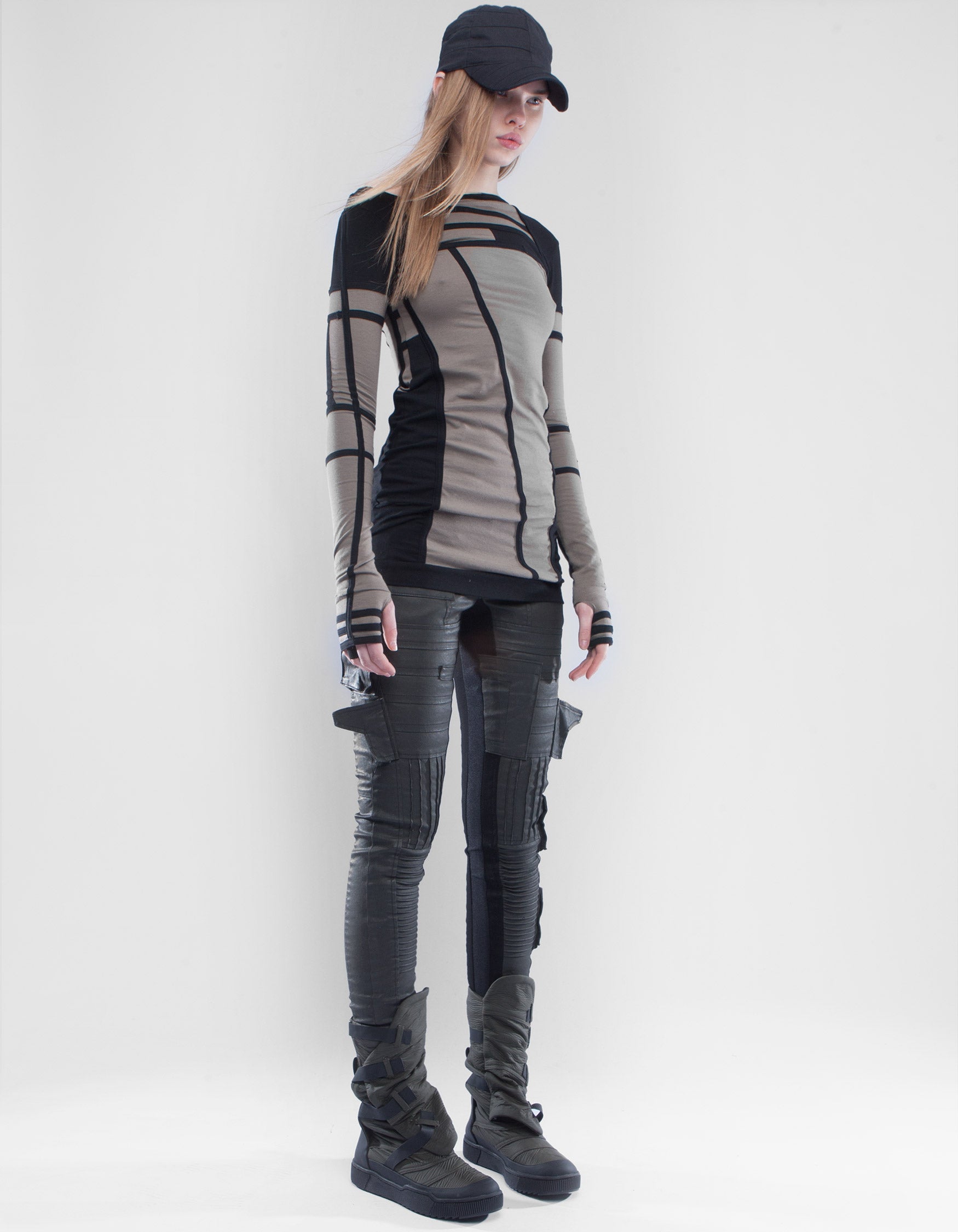 TOP FIT AHARA EARTH