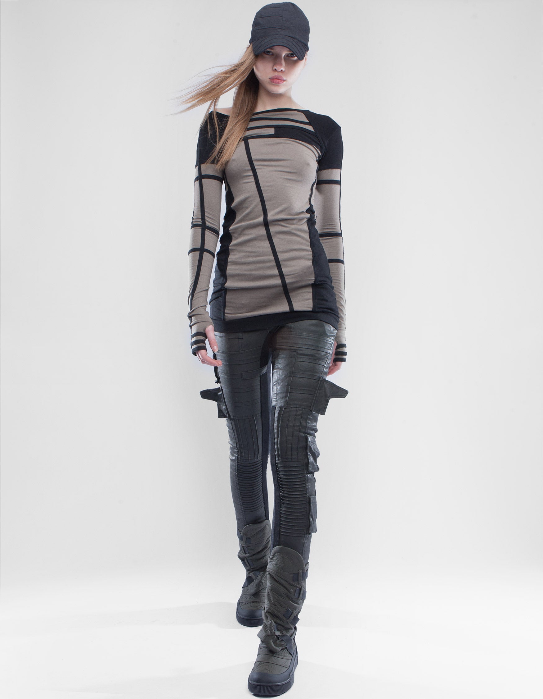 TOP FIT AHARA EARTH