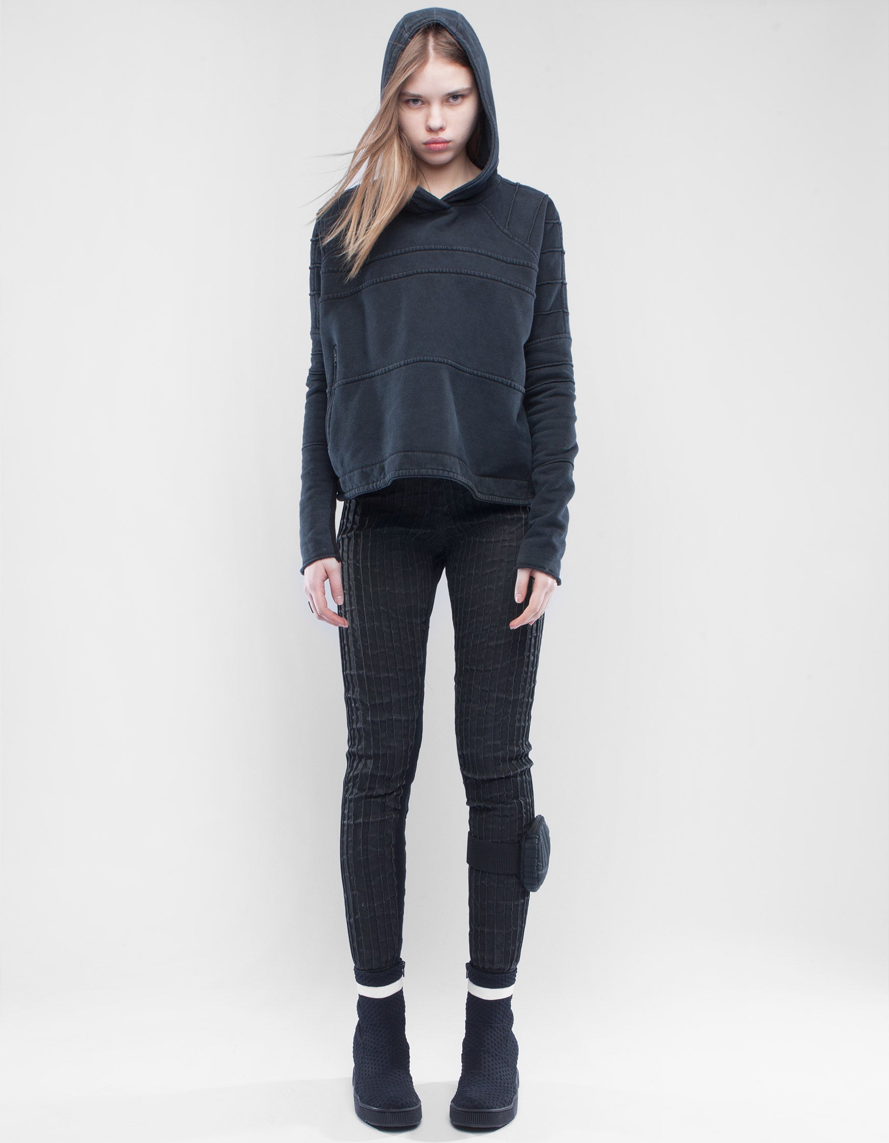 TOP HOODY ISHVARA