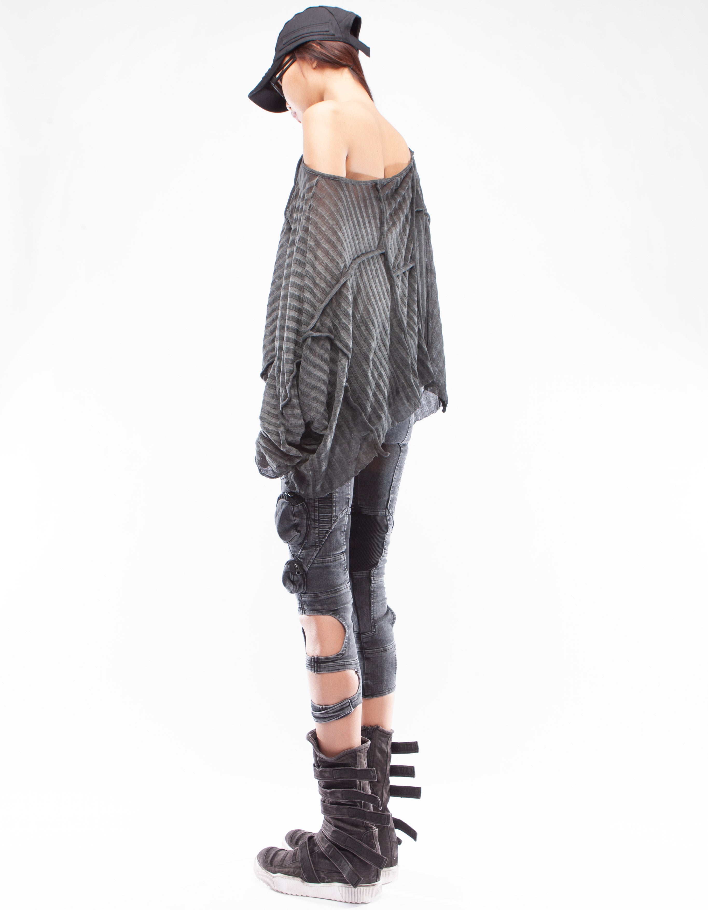 TOP OVERSIZE SHORT MATTER