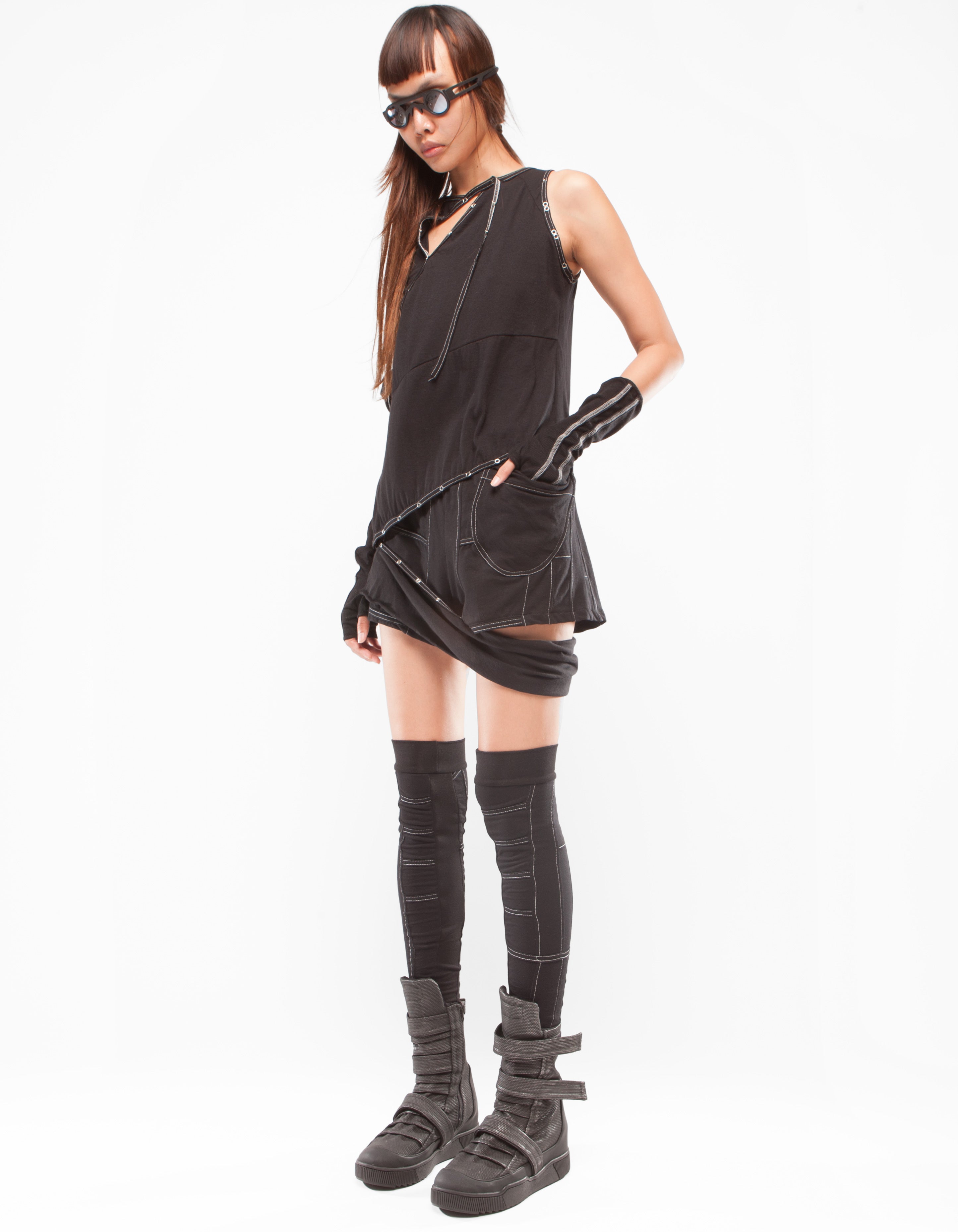 TOP RE-SHAPE SAMSARA W