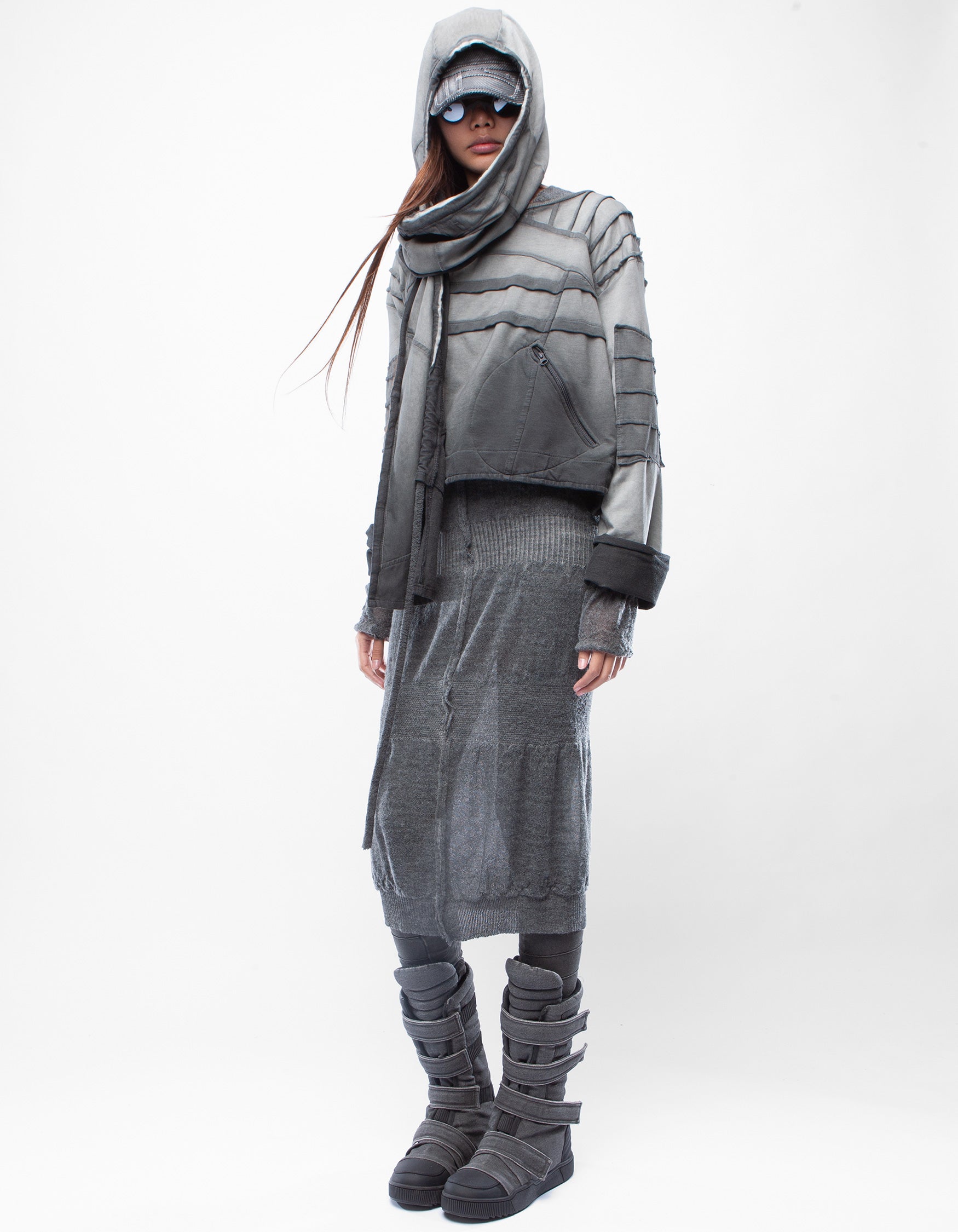 TOP SHORT CRYSTALLIZE