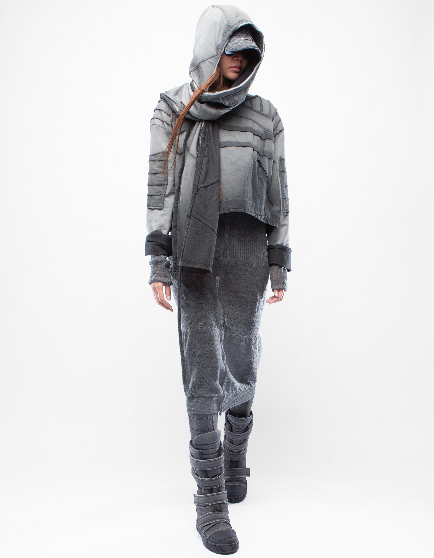 TOP SHORT CRYSTALLIZE