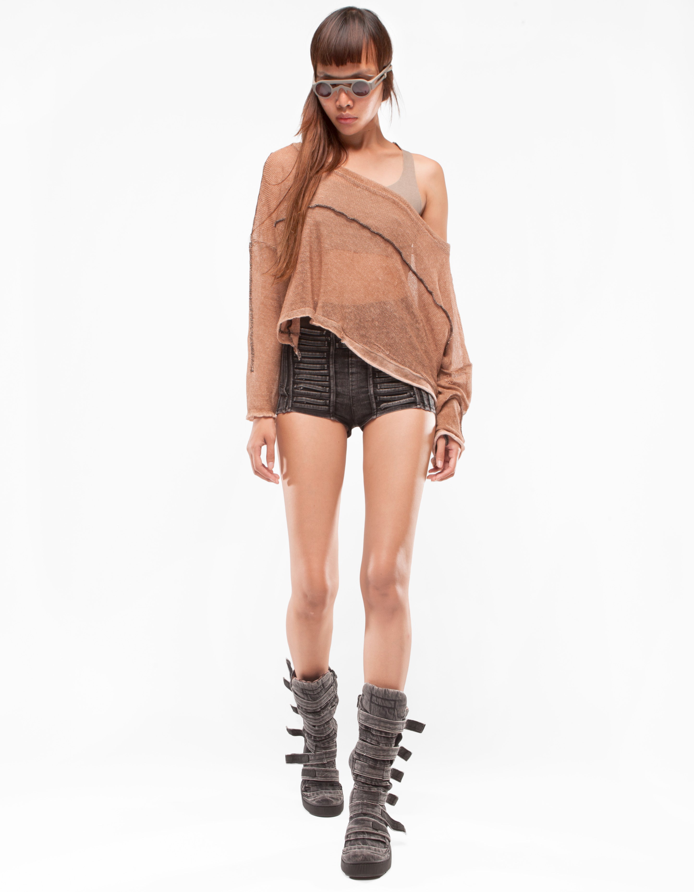 TOP SHORT DESERT SAND