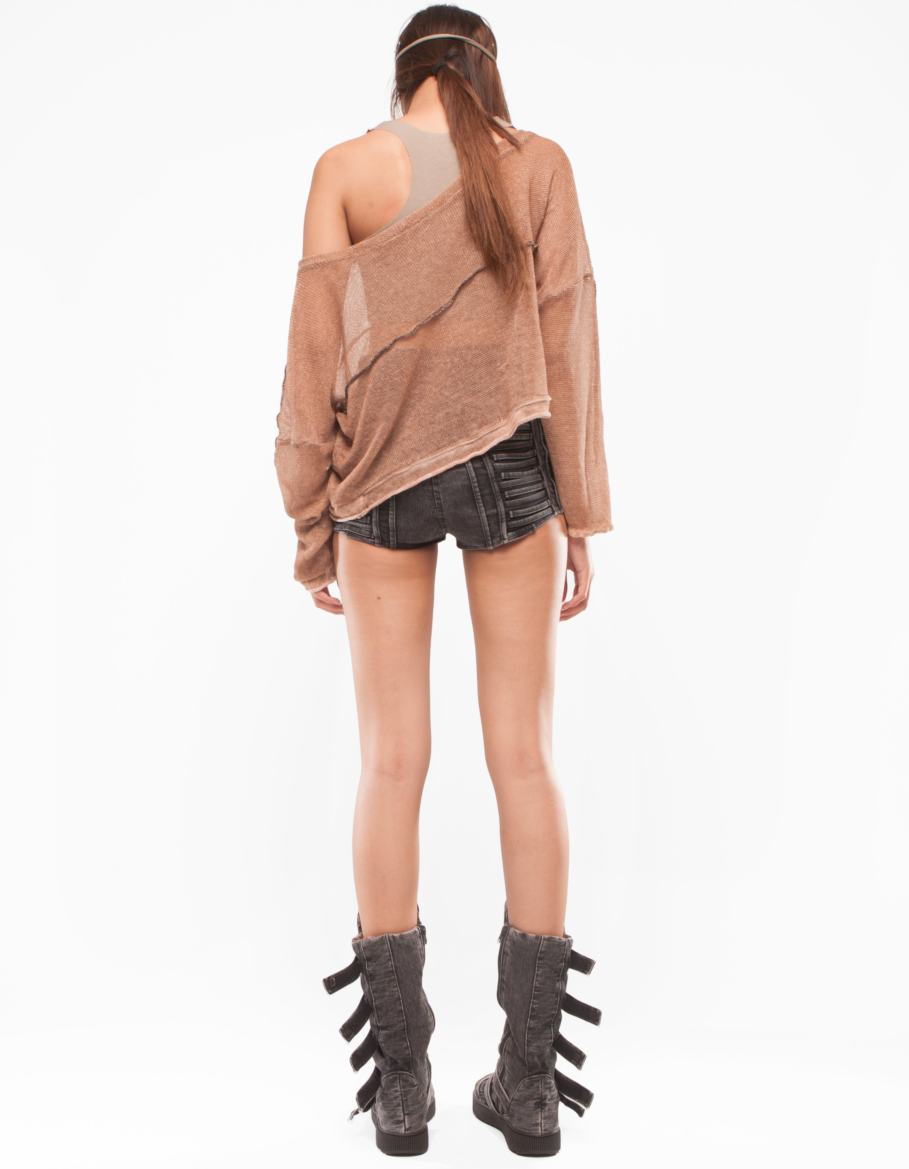 TOP SHORT DESERT SAND