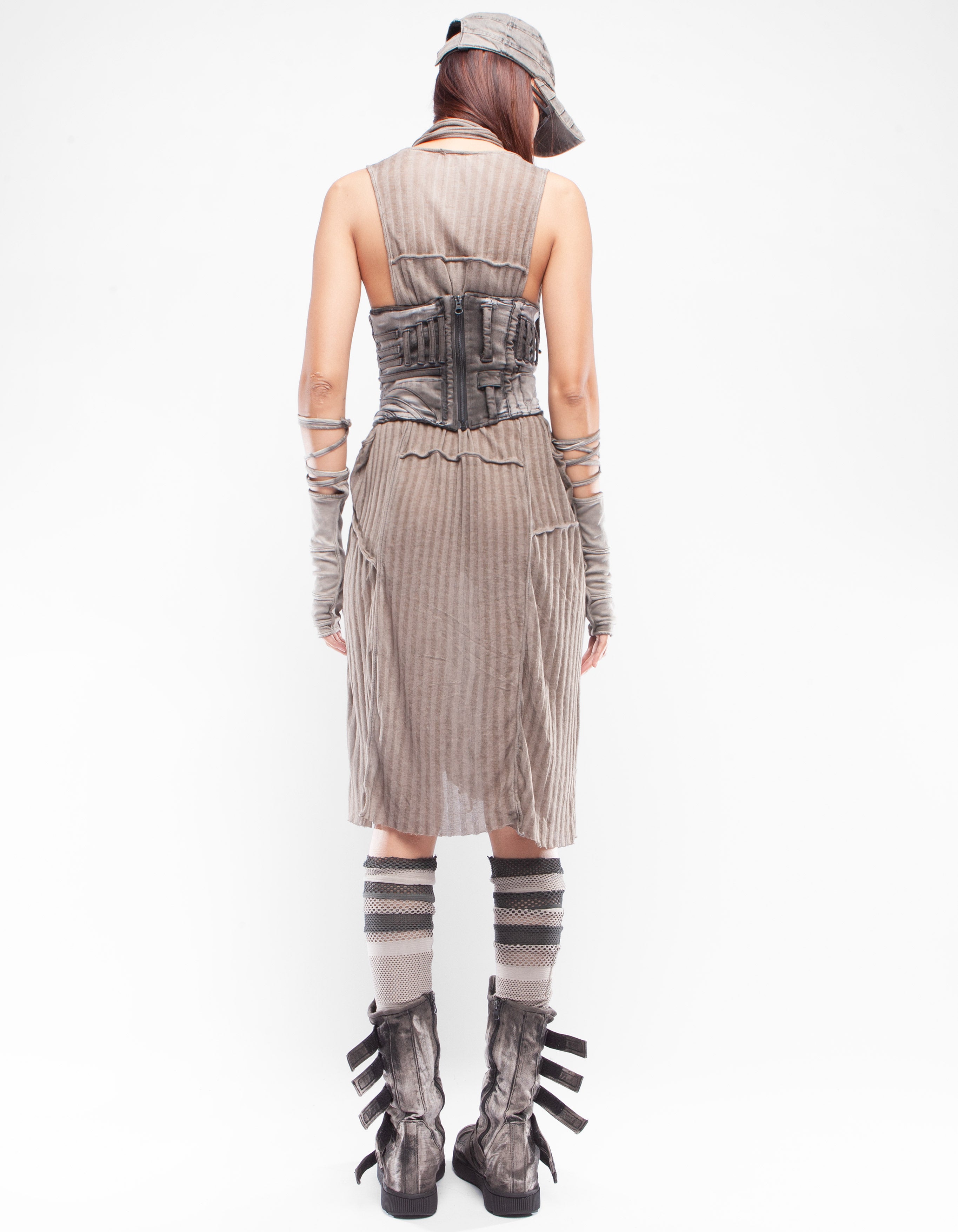 VEST DRESS MATTER