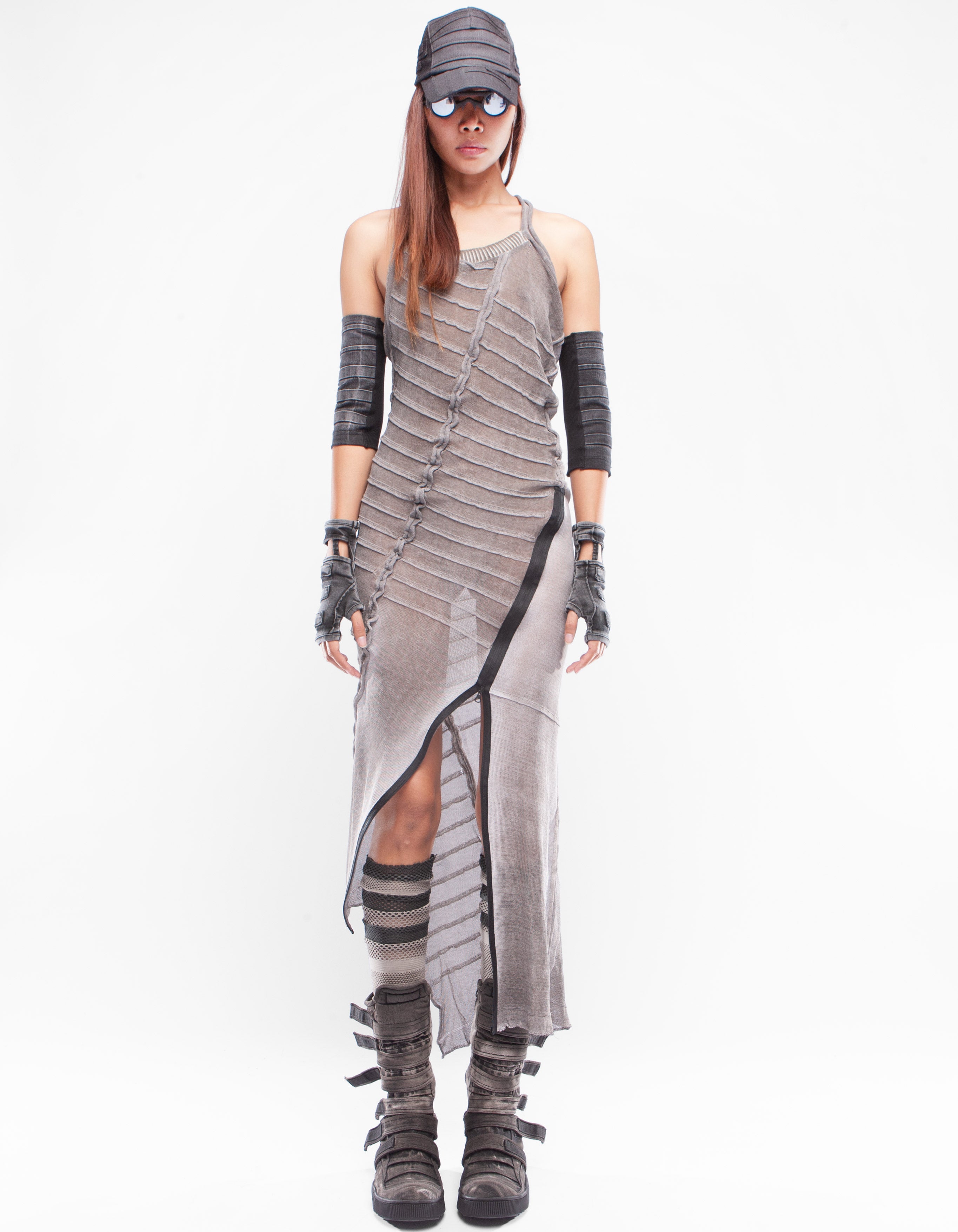 VEST DRESS UNIVERSE