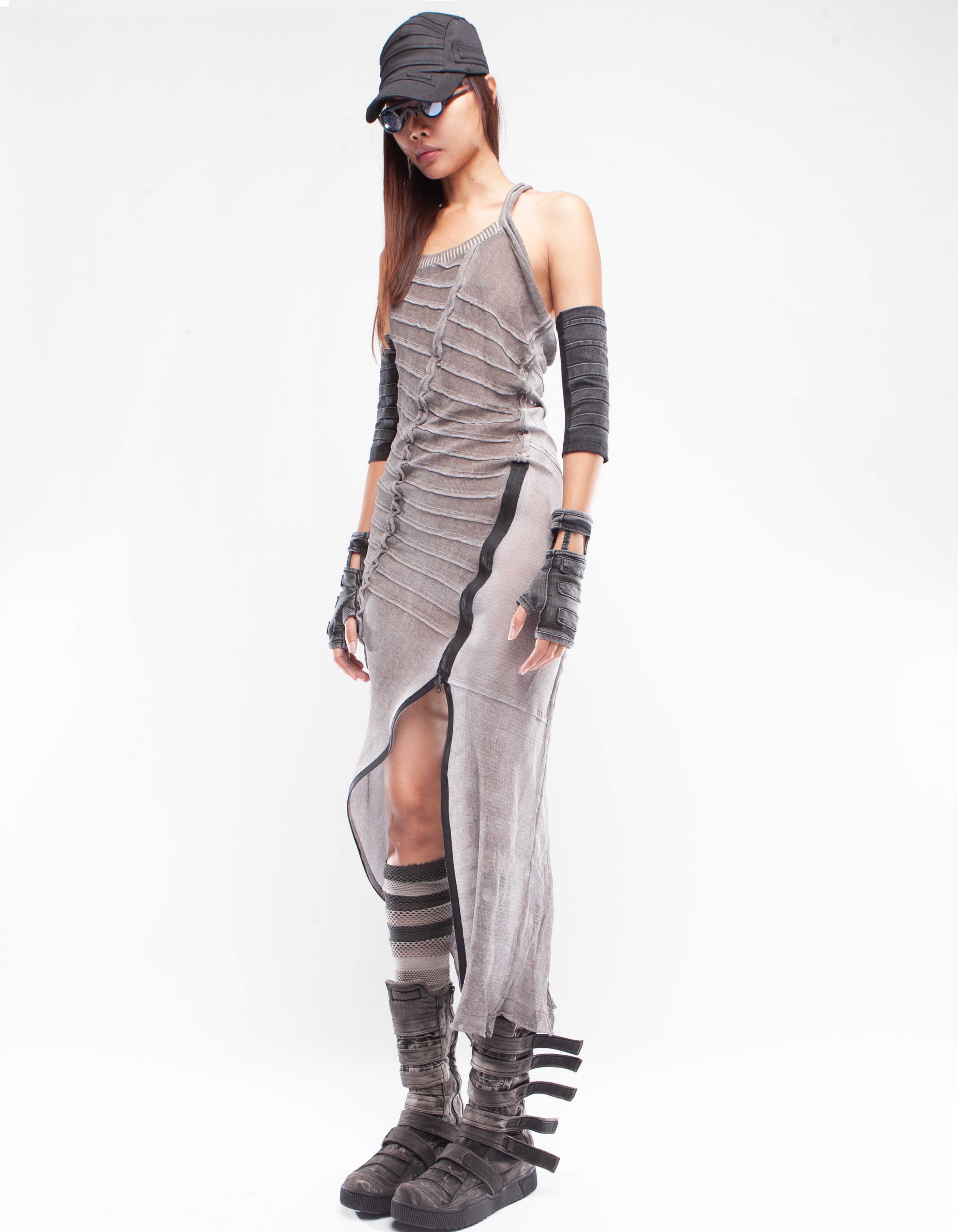 VEST DRESS UNIVERSE