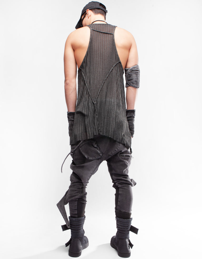 VEST MATTER M