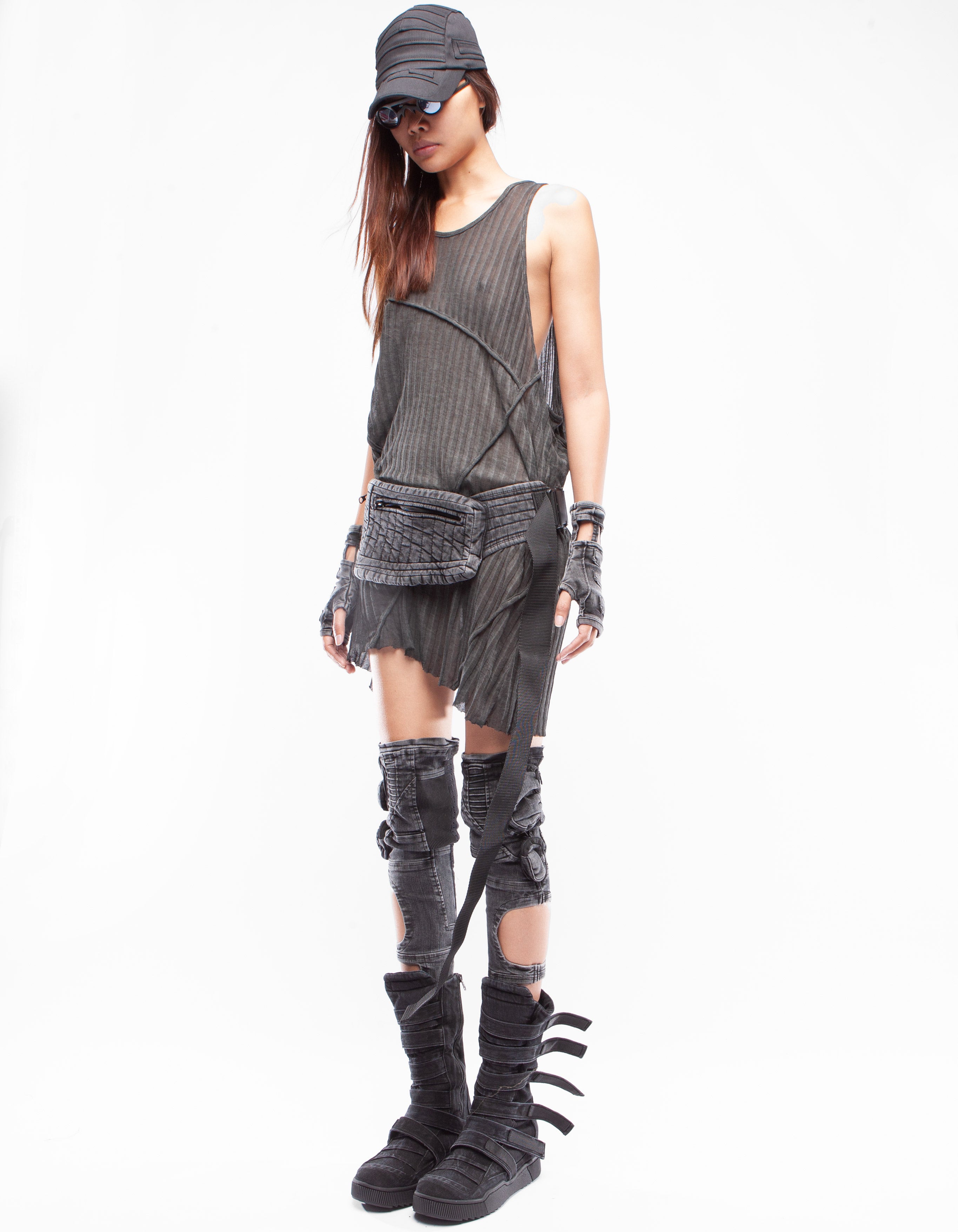 VEST MATTER W