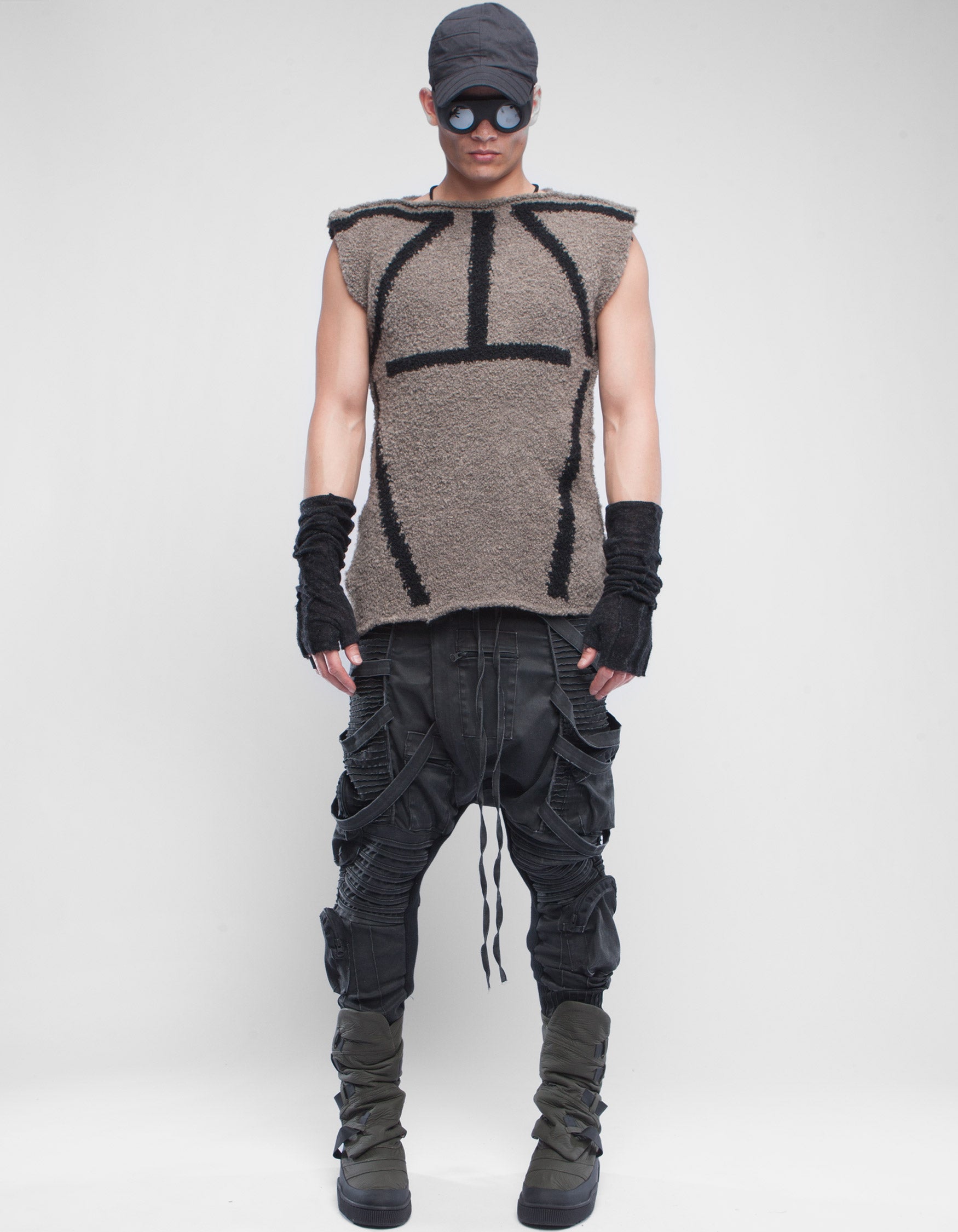 VEST NAM