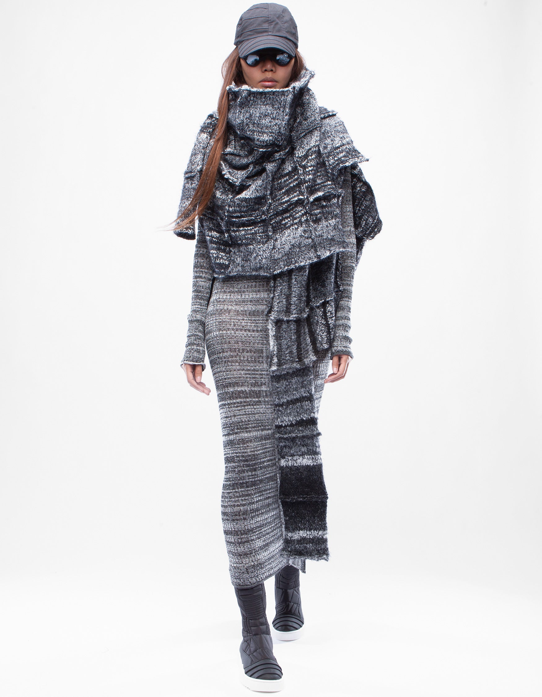 VEST SHAWL AWARE
