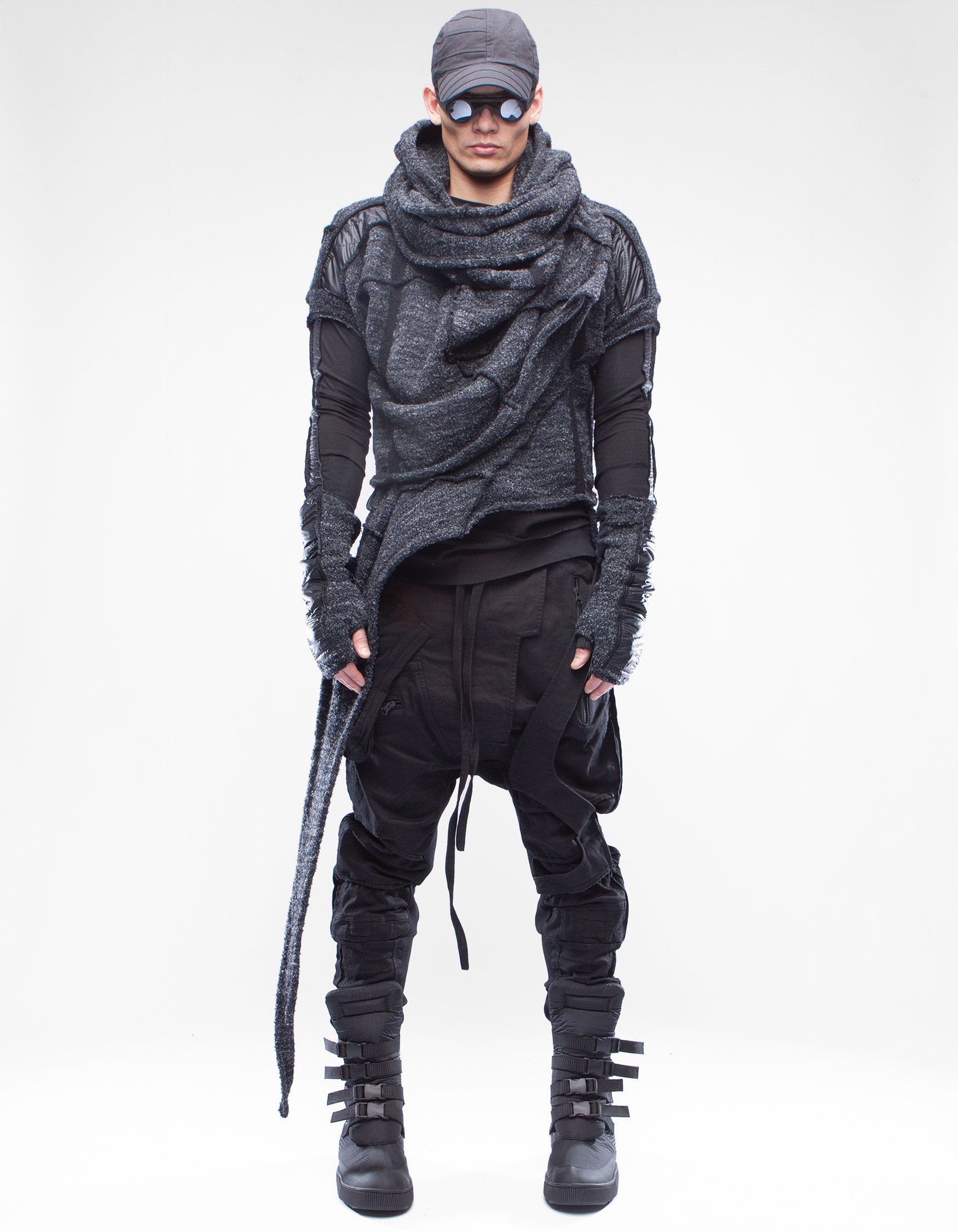VEST SHAWL RESONANCE