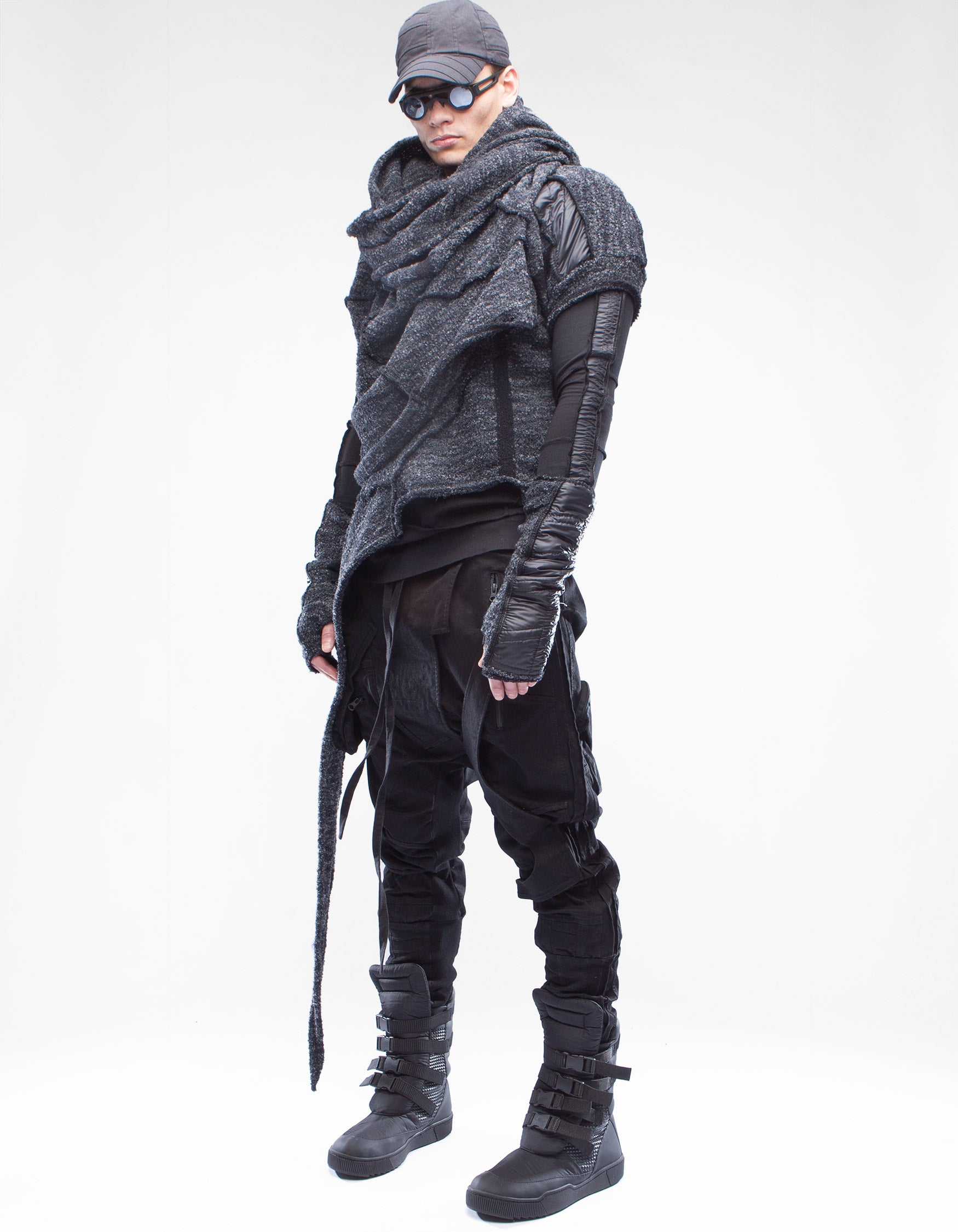 VEST SHAWL RESONANCE
