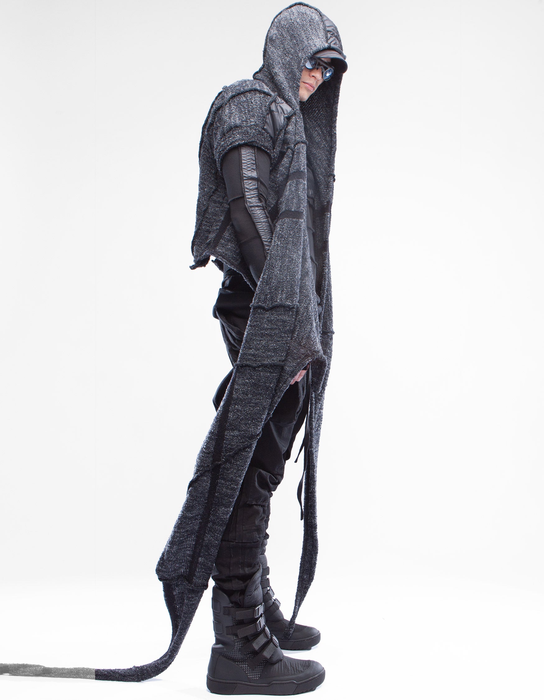 VEST SHAWL RESONANCE