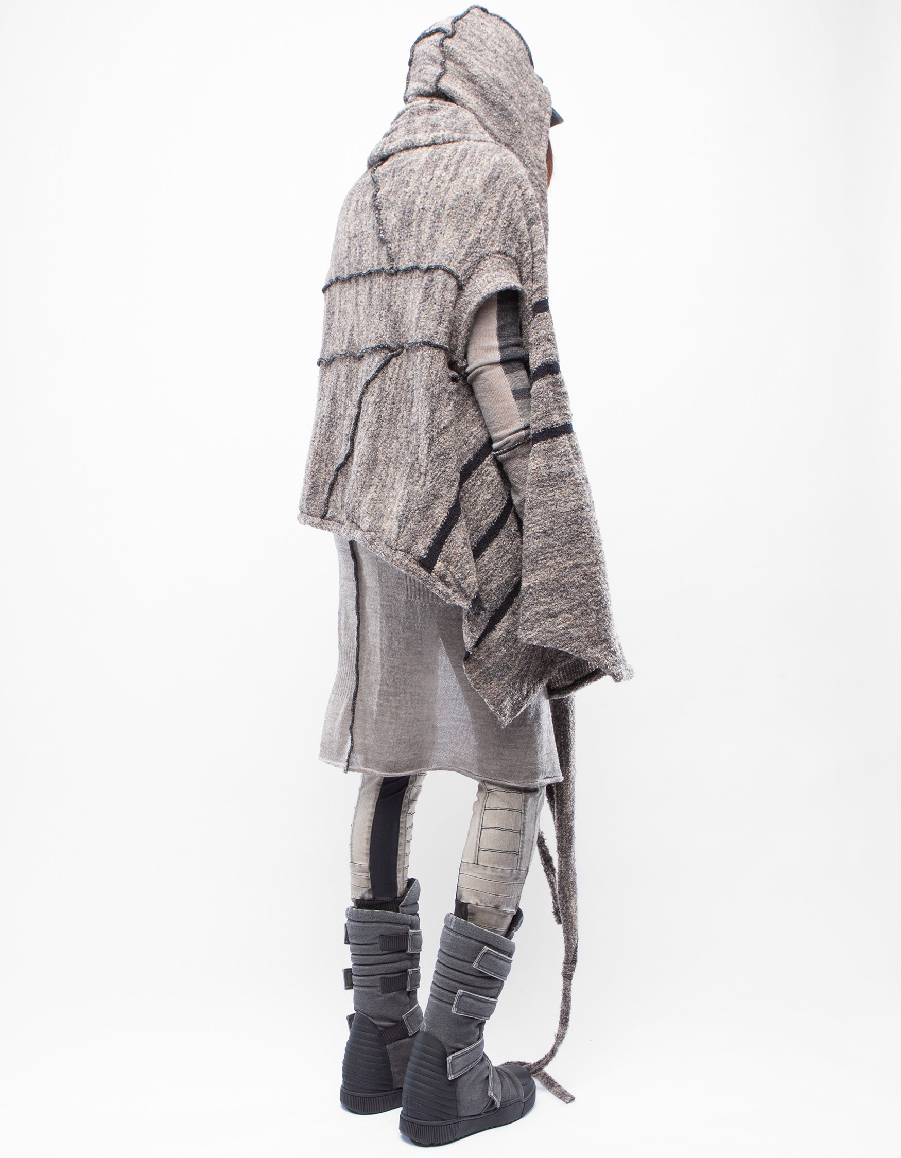VEST SHAWL SHIFT