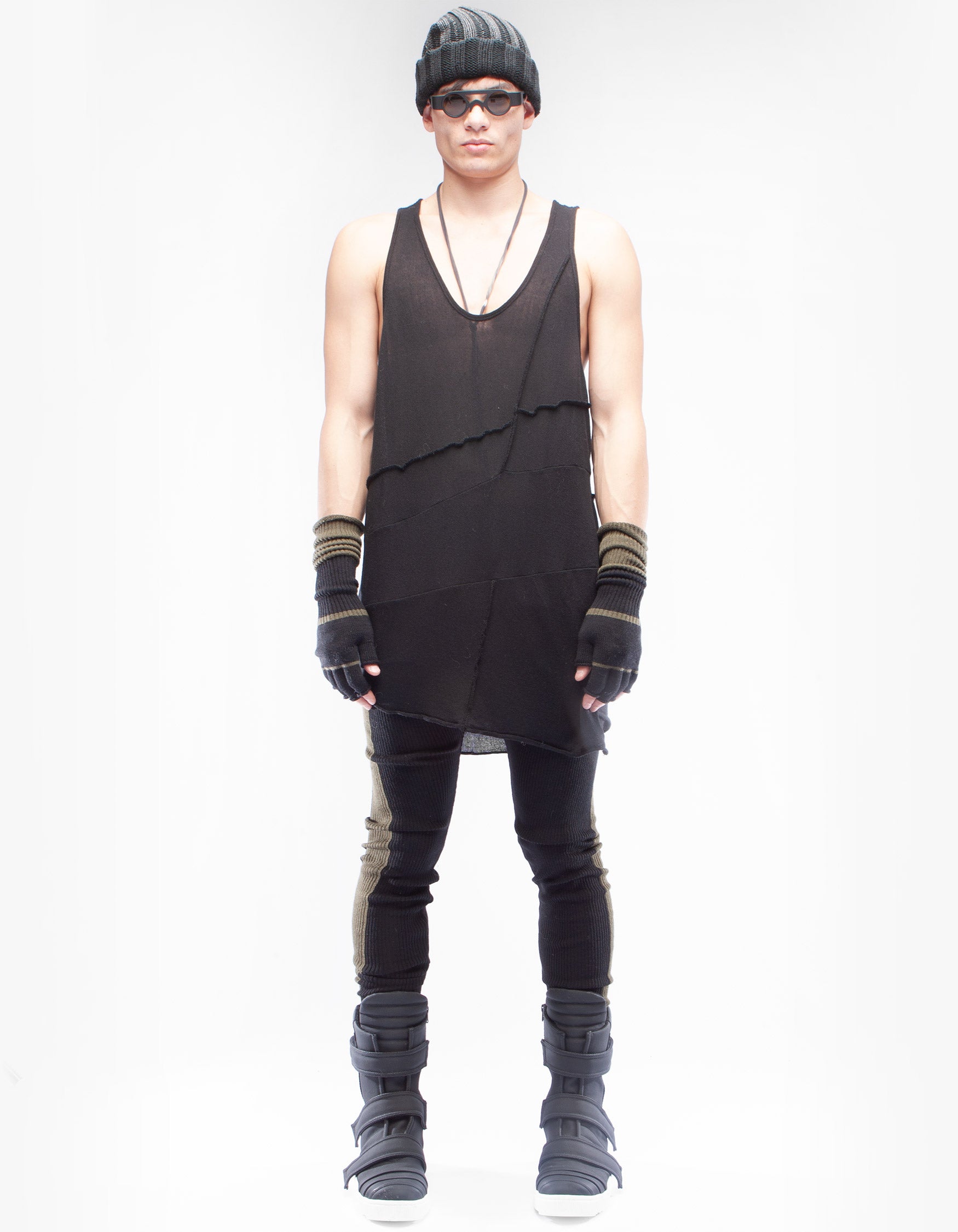 VEST KEY