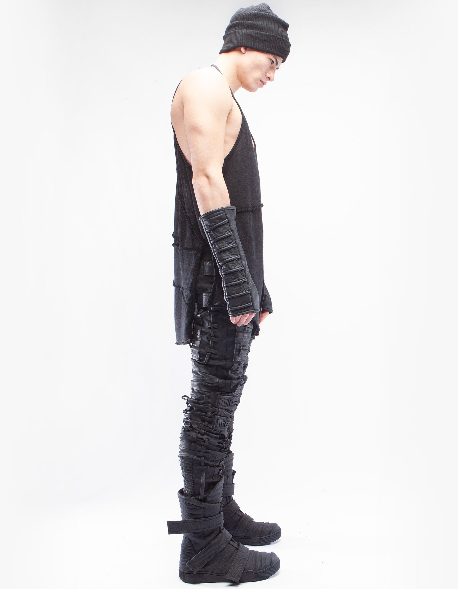 VEST KEY